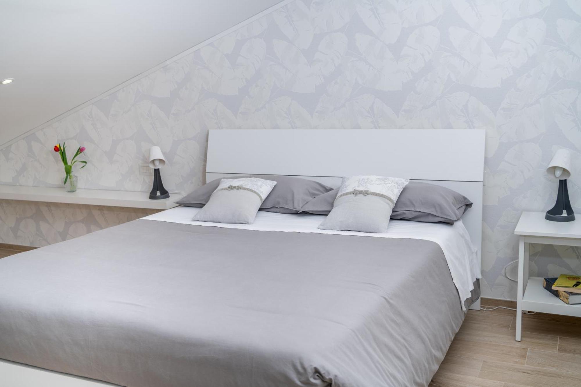 Otium Rooms / Camere E Appartamenti Morrovalle Exteriér fotografie